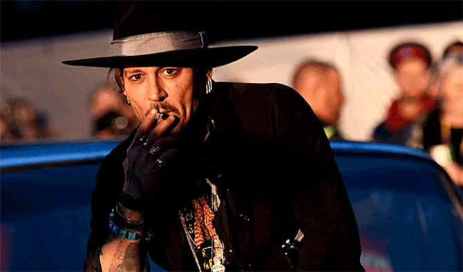 Adım Adım Dibe: Johnny Depp