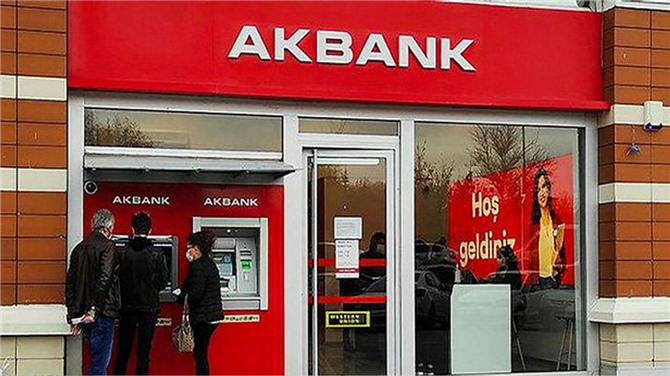 Akbank 19 Yaş Üstündekilere Yeni Kampanyasını Müjdeledi