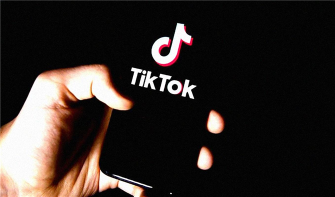 Arnavutluk'ta TikTok Yasaklama Kararı: 1 Yıl Süreyle Uygulanacak