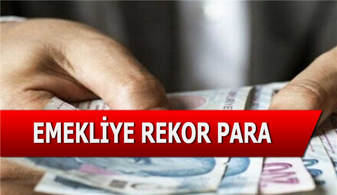 Emekliye 2 bankadan rekor promosyon! 2023 Emekli Promosyonlarında rekor geldi