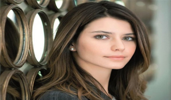 Beren Saat'in Netflix dizisinin hikayesi belli oldu! Özel güçleri olan Atiye'yi canlandıracak