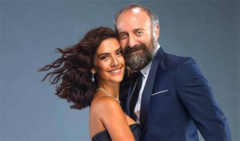 Bergüzar Korel ve Halit Ergenç'in bebeklerinin cinsiyeti belli oldu! Bir erkek daha geliyor