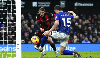 Enes Ünal'dan Muhteşem Geri Dönüş! Bournemouth Deplasmanda Ipswich Town'u Devirdi!