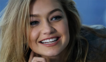 Gigi Hadid'den Müslümanlarla Hakaret Eden Tweet'e Cevap