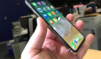 iPhone X'undan Kıl Çıkan Türk Parasını Geri Aldı