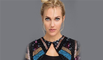 Meryem Uzerli dünyaya açılıyor! Dark dizisinde mi oynayacak?